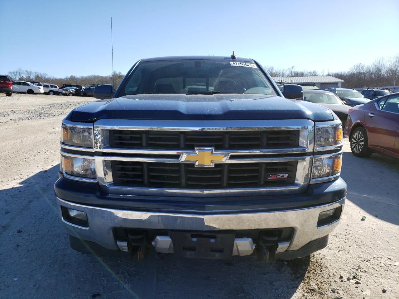 2015 Chevrolet Silverado VIN 3GCUKREC7FG214362 Copart auction photo, side / undercarriage damage thumbnail 5