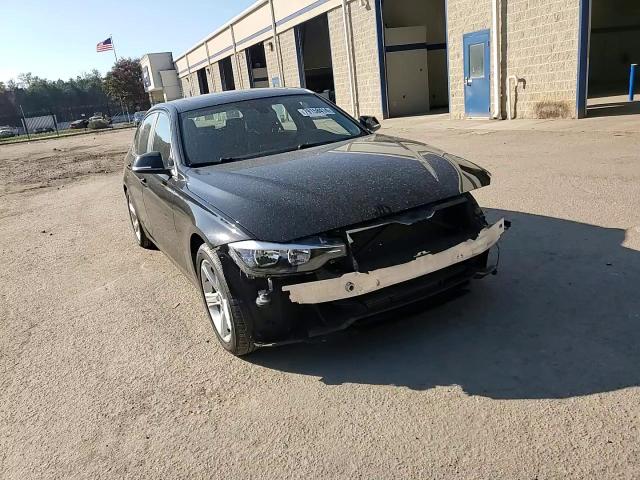 2014 BMW 3er VIN WBA3C1C53EK105545 Copart auction photo, front end damage thumbnail 11