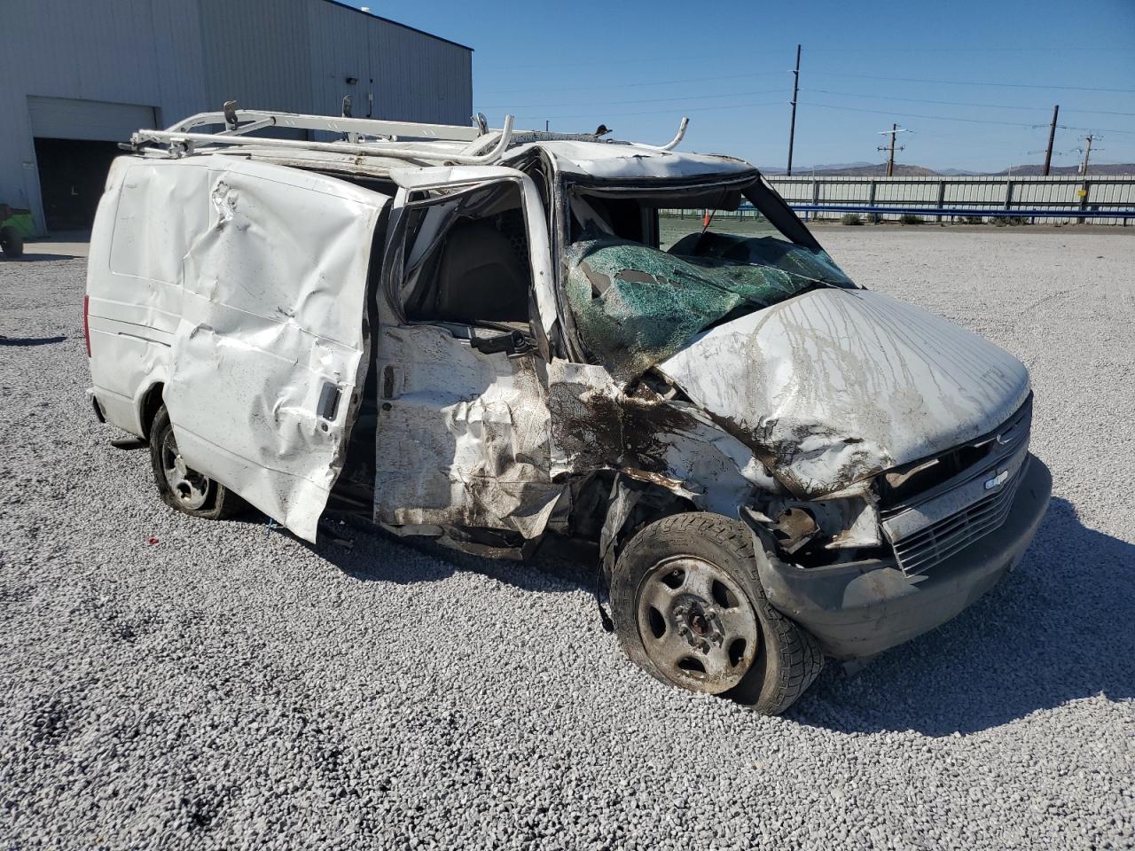 2003 Chevrolet Astro VIN 1GCDL19X03B125149 Copart auction photo, all over damage thumbnail 4