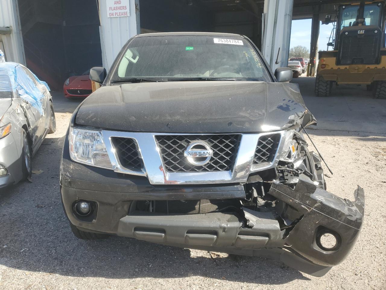 2020 Nissan Navara (Frontier) VIN 1N6ED0EA7LN725112 Copart auction photo, front end / side damage thumbnail 5