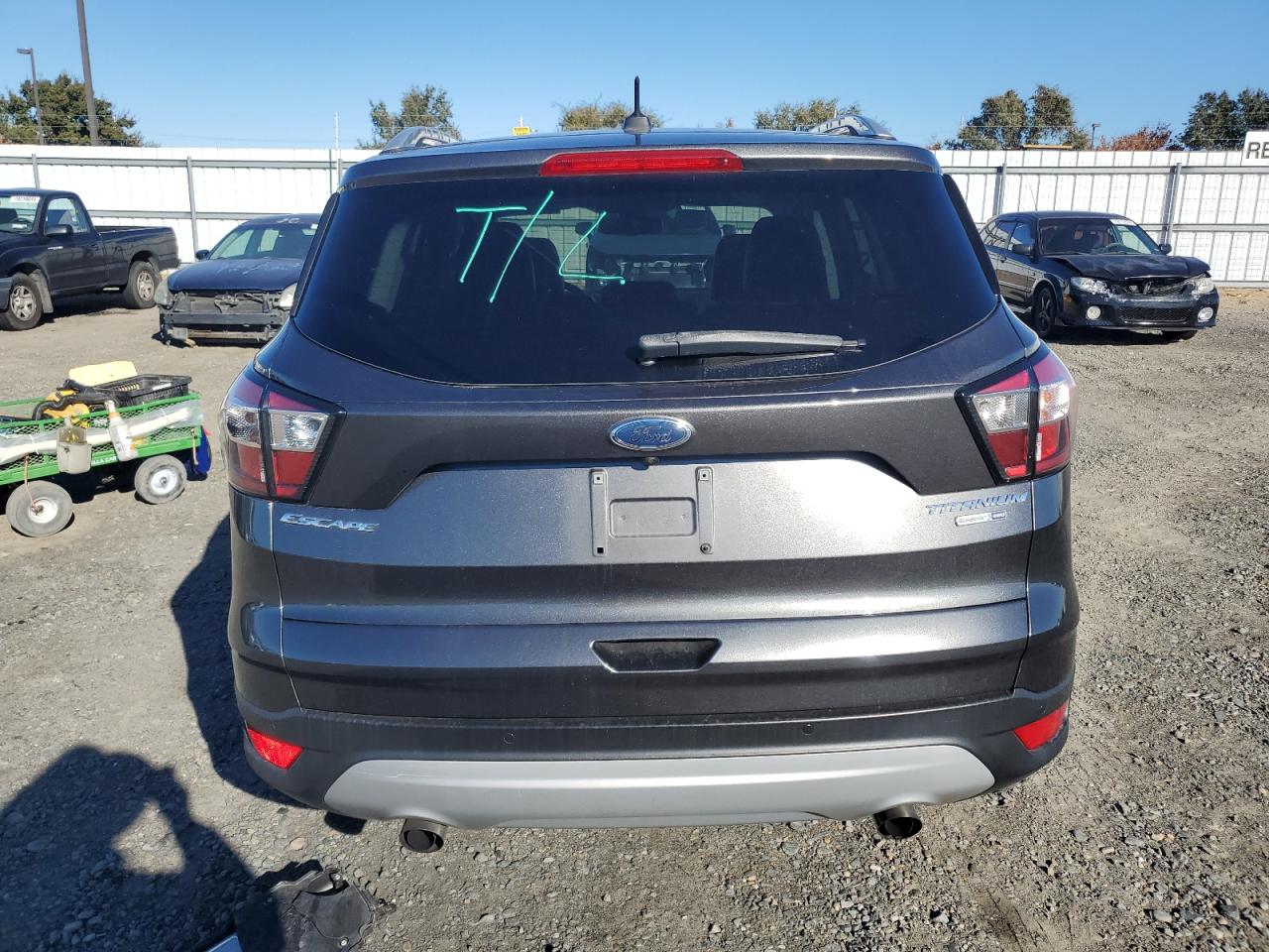 2017 Ford Escape VIN 1FMCU9J99HUD77333 Copart auction photo, front end damage thumbnail 6