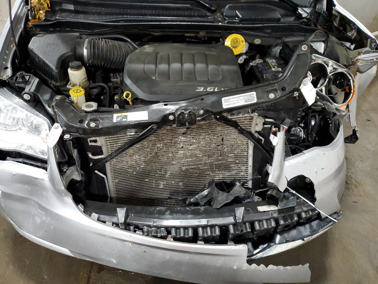 2015 Chrysler Town & Country VIN 2C4RC1BG4FR554316 Copart auction photo, front end damage thumbnail 12