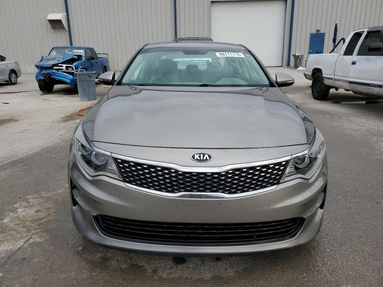 2016 KIA Optima VIN 5XXGU4L31GG103713 Copart auction photo, side damage thumbnail 5