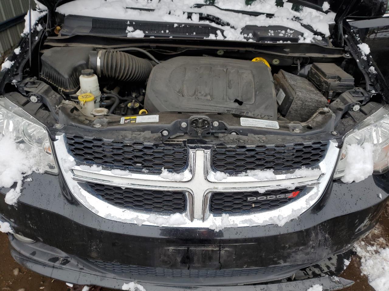 2019 Dodge Caravan VIN 2C4RDGCG8KR797698 Copart auction photo, side / front end damage thumbnail 13