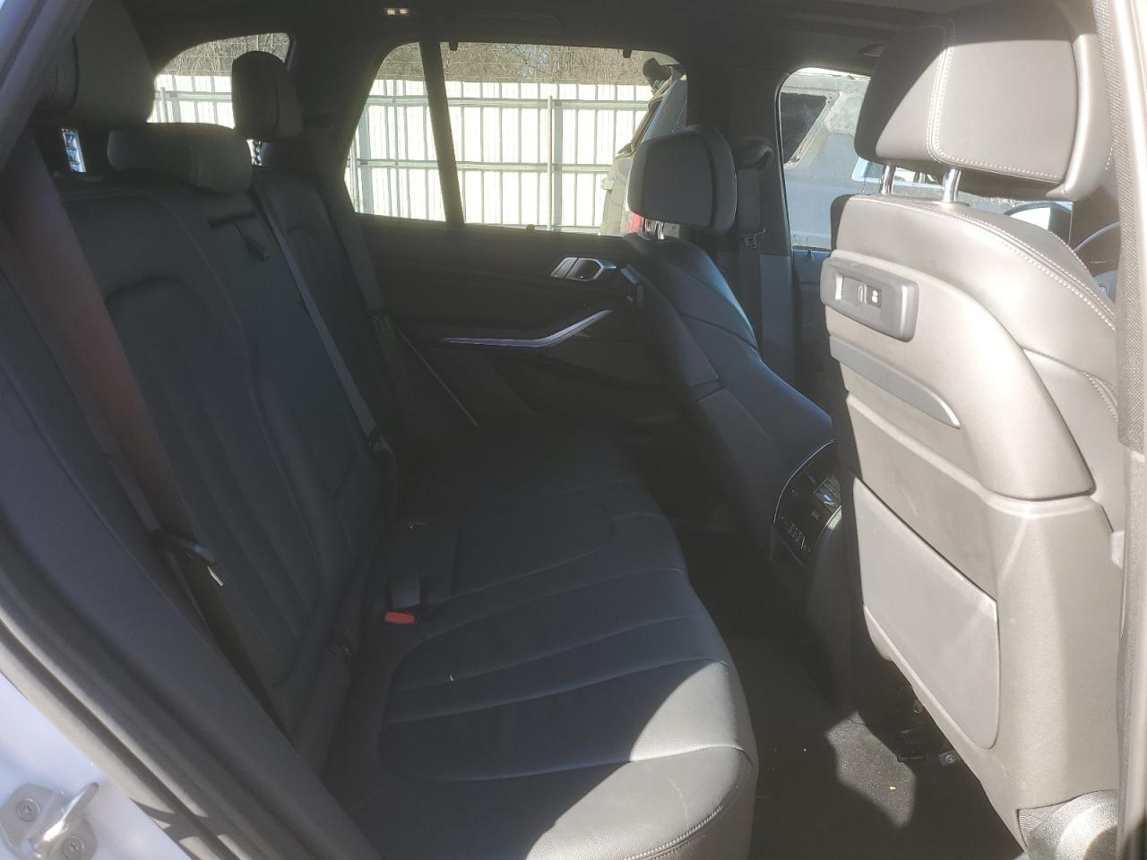 2020 BMW X5 VIN 5UXCR4C04L9B36154 Copart auction photo, front end / side damage thumbnail 11