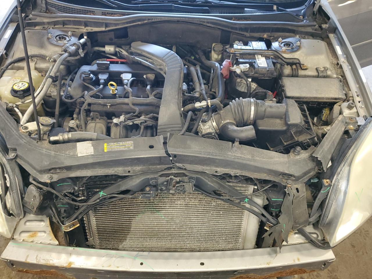 2008 Ford Fusion VIN 3FAHP06Z08R186029 Copart auction photo, front end / side damage thumbnail 11