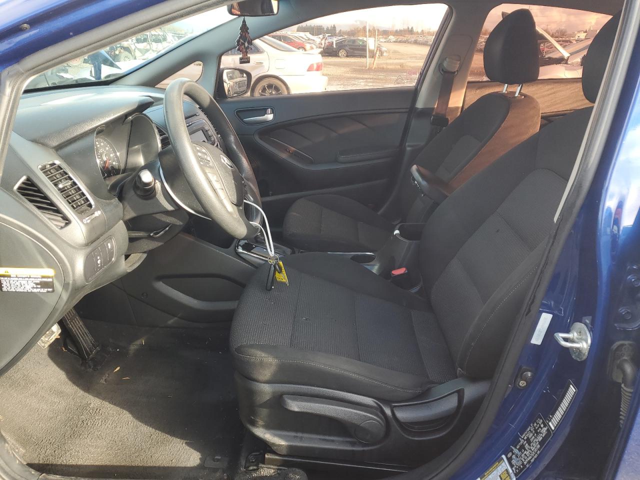 2018 KIA Forte VIN 3KPFK4A73JE185189 Copart auction photo, rear end / side damage thumbnail 7