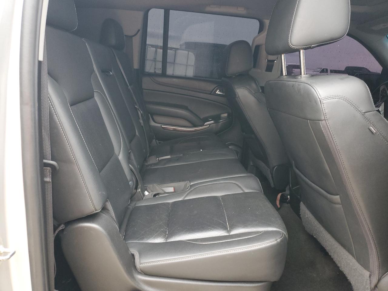 2018 GMC Yukon VIN 1GKS1GKC2JR143796 Copart auction photo, front end / side damage thumbnail 11