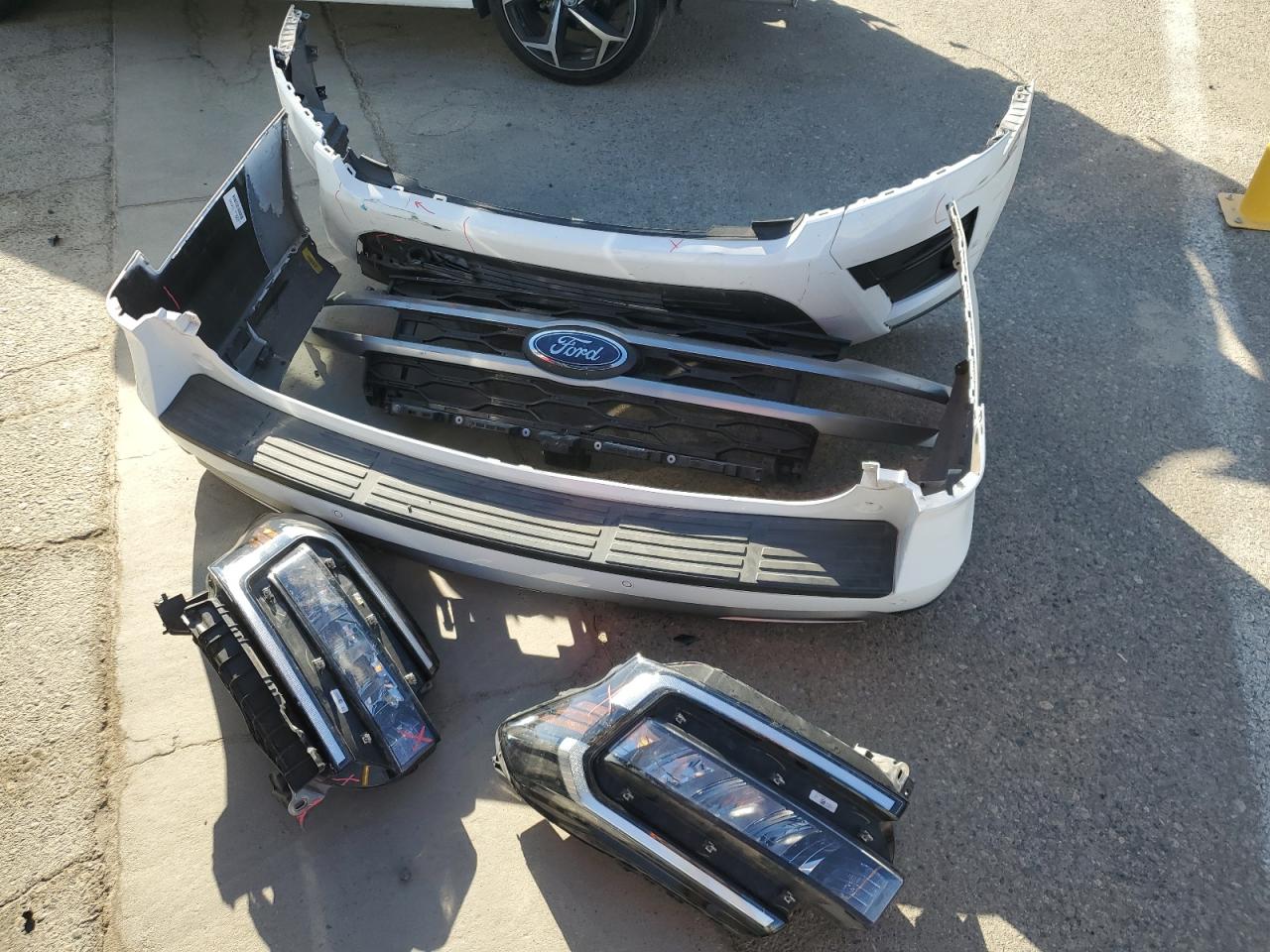 2022 Ford Expedition VIN 1FMJK1HT0NEA66525 Copart auction photo, front end / rear end damage thumbnail 13