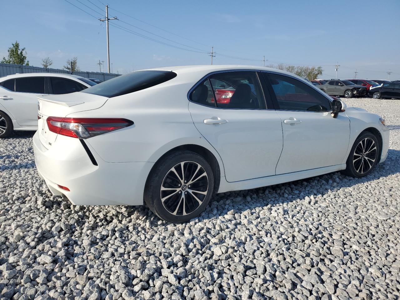 2018 Toyota Camry VIN JTNB11HK1J3003227 Copart auction photo, side / hail damage thumbnail 3
