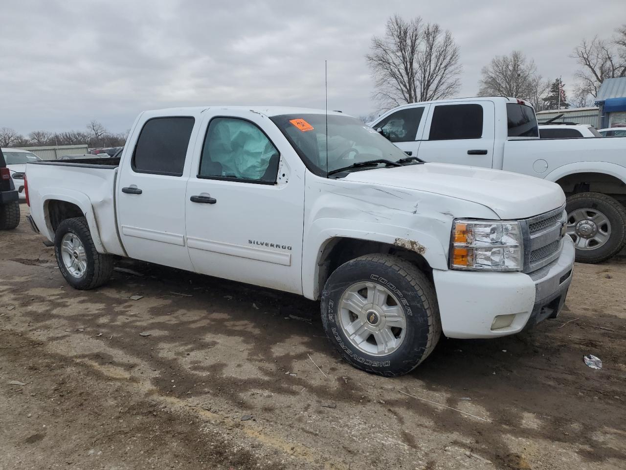 2011 Chevrolet Silverado VIN 3GCPKSE31BG248408 Copart auction photo, rollover damage thumbnail 4