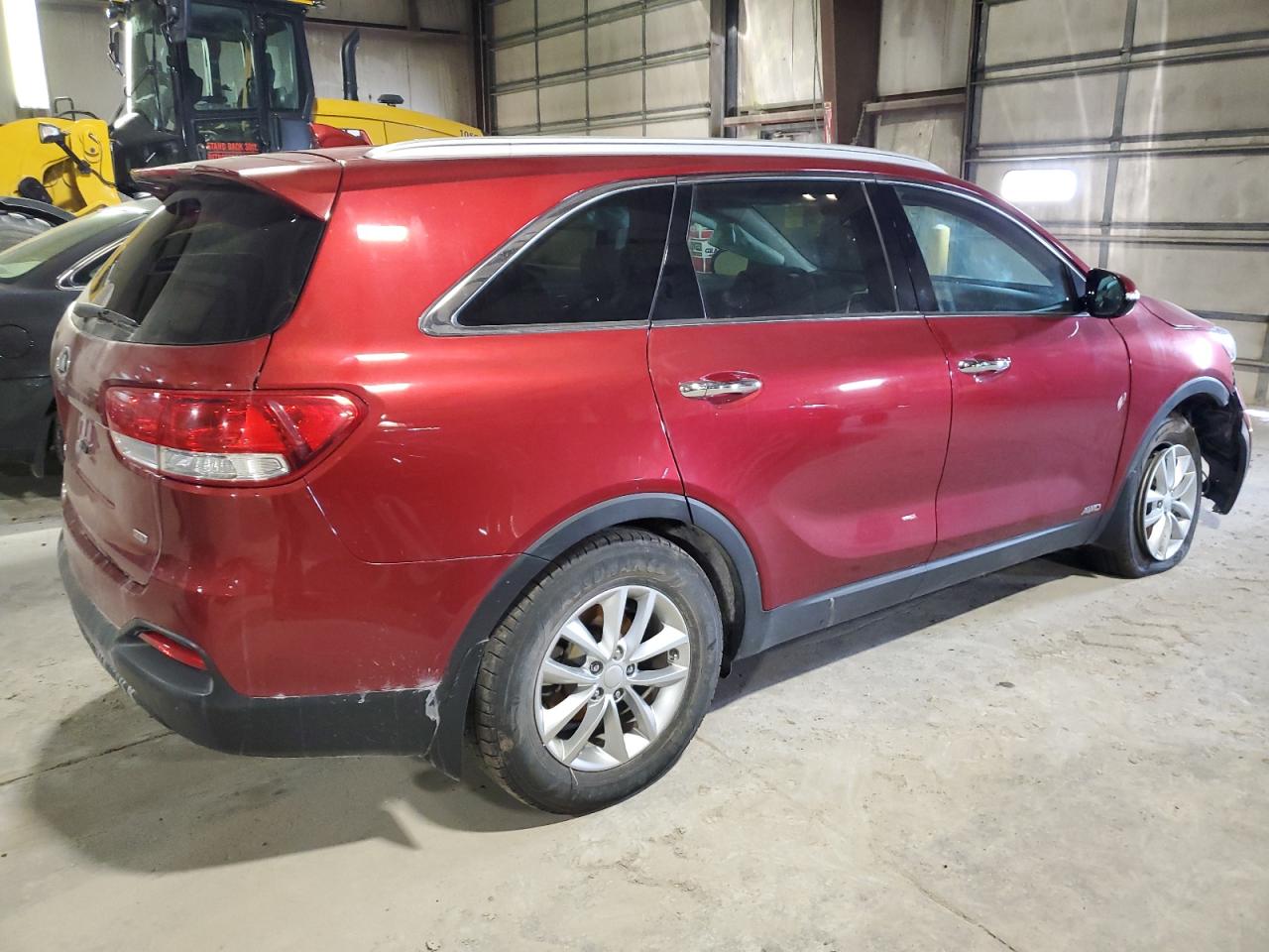 2017 KIA Sorento VIN 5XYPGDA33HG322177 Copart auction photo, front end / undercarriage damage thumbnail 3