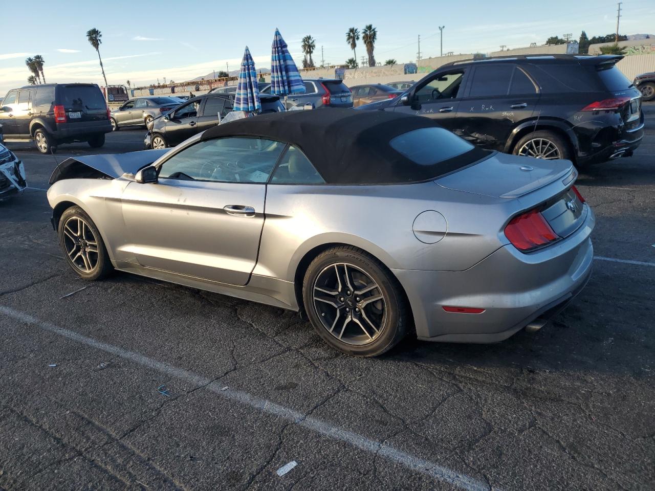 2020 Ford Mustang VIN 1FATP8UH9L5120724 Copart auction photo, front end / minor dent/scratches damage thumbnail 2