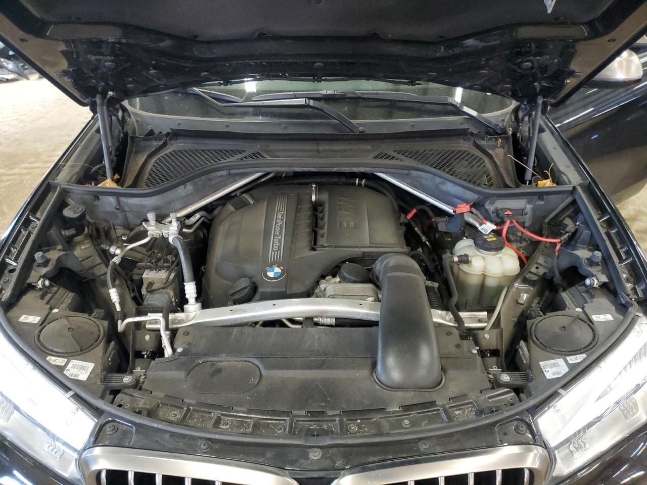 2019 BMW X6 VIN 5UXKU2C58K0Z63147 Copart auction photo, minor dent/scratches damage thumbnail 11