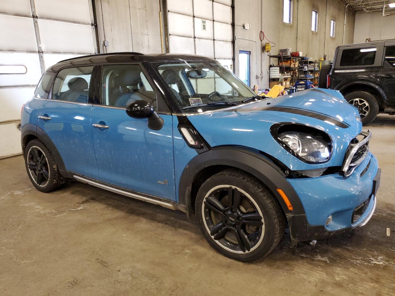 2016 MINI Cooper VIN WMWZC5C53GWU04465 Copart auction photo, front end damage thumbnail 4