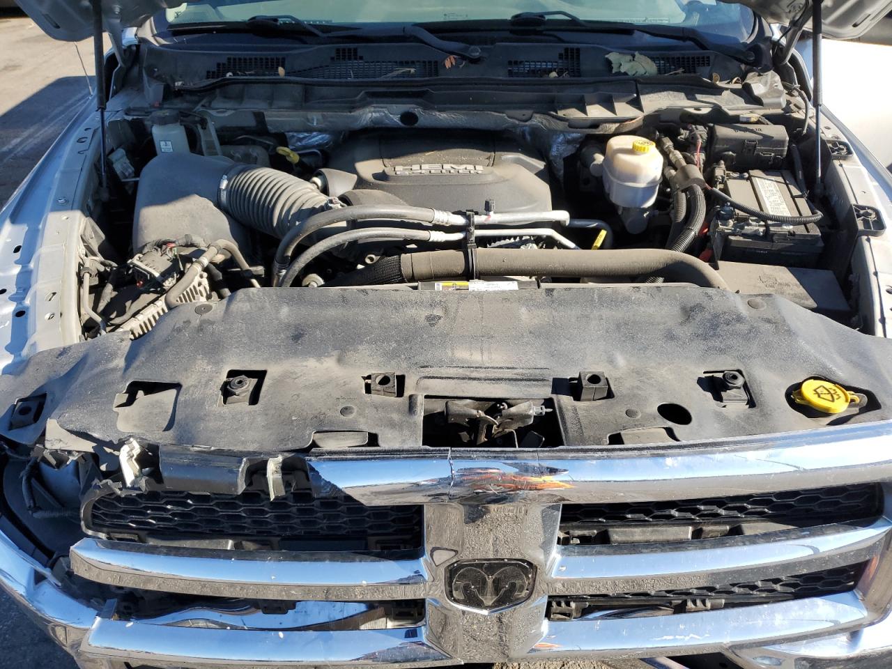 2017 RAM 2500 VIN 3C6UR5CJ5HG569501 Copart auction photo, front end / rear end damage thumbnail 12