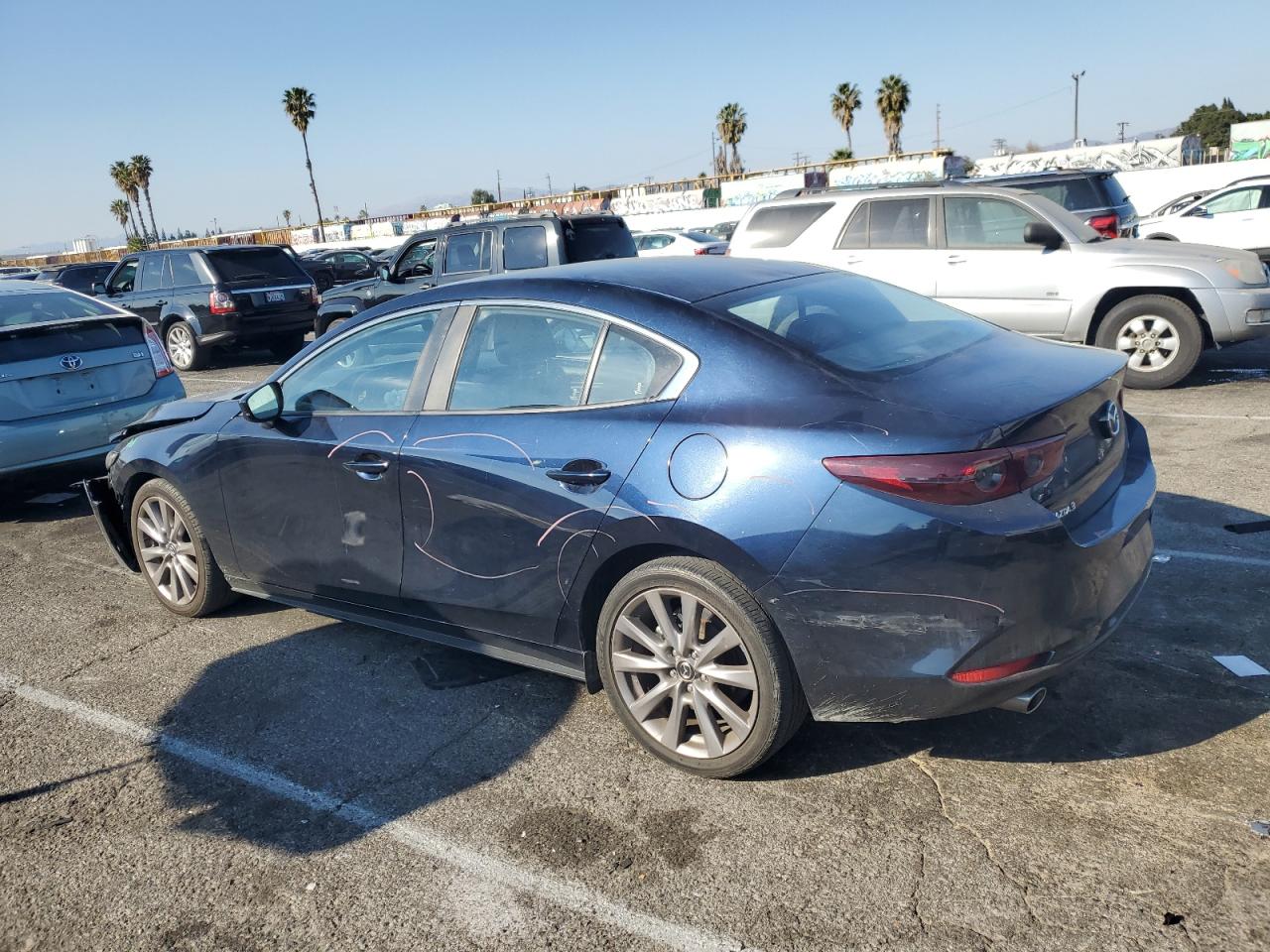 2021 Mazda 3 VIN JM1BPACL5M1304957 Copart auction photo, front end / minor dent/scratches damage thumbnail 2