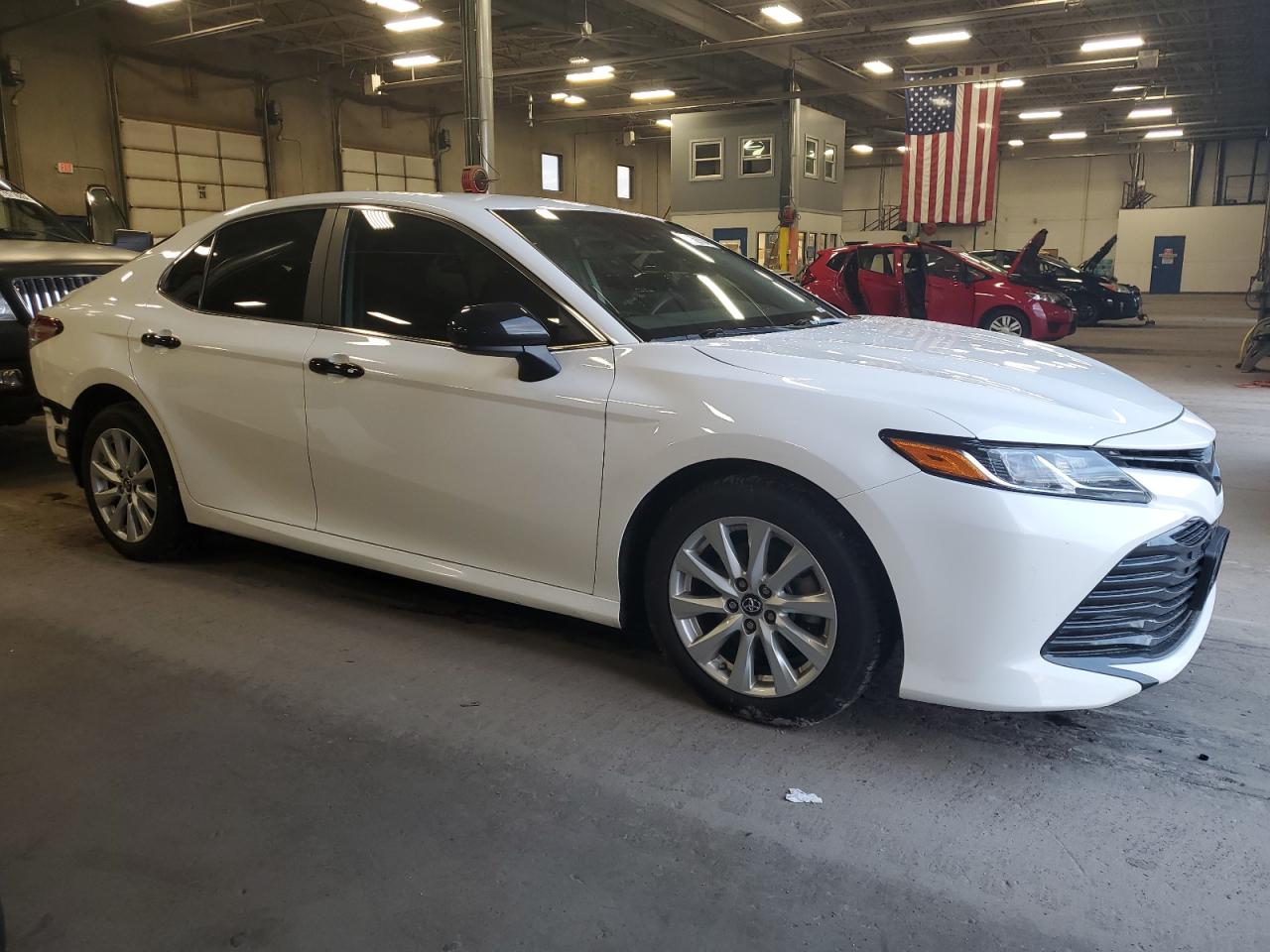 2019 Toyota Camry VIN 4T1B11HK6KU257446 Copart auction photo, rear end damage thumbnail 4