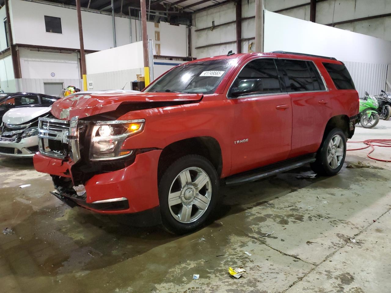 2015 Chevrolet Tahoe VIN 1GNSKBKCXFR270256