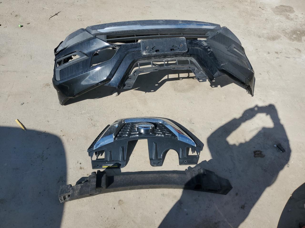 2017 Nissan Rogue VIN KNMAT2MV8HP526943 Copart auction photo, front end / side damage thumbnail 13