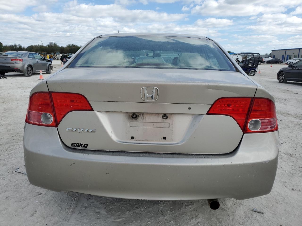 2006 Honda Civic VIN 1HGFA16556L098192 Copart auction photo, water/flood / side damage thumbnail 6