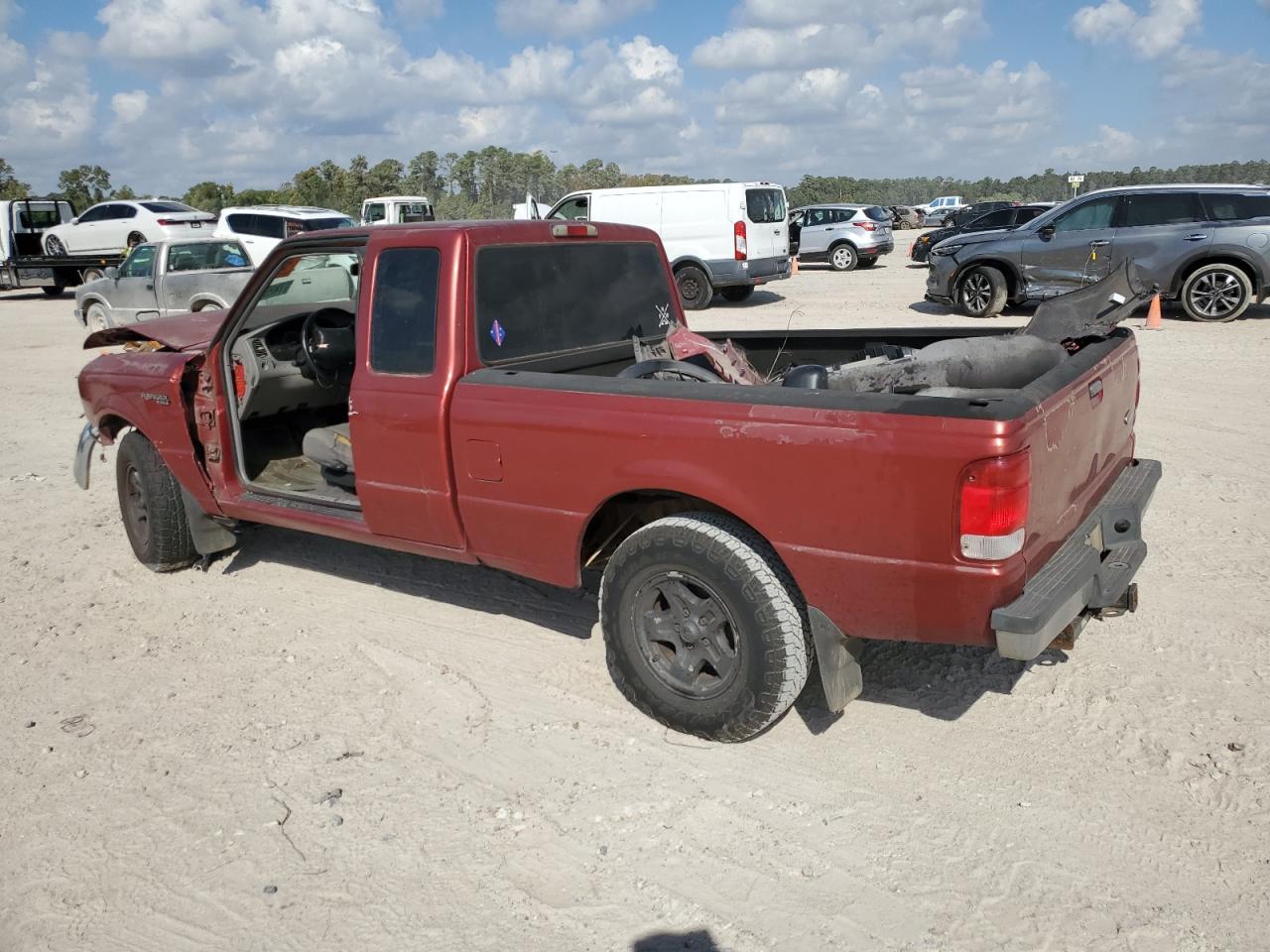 2000 Ford Ranger VIN 1FTYR14V0YPB99199 Copart auction photo, biohazard/chemical / all over damage thumbnail 2