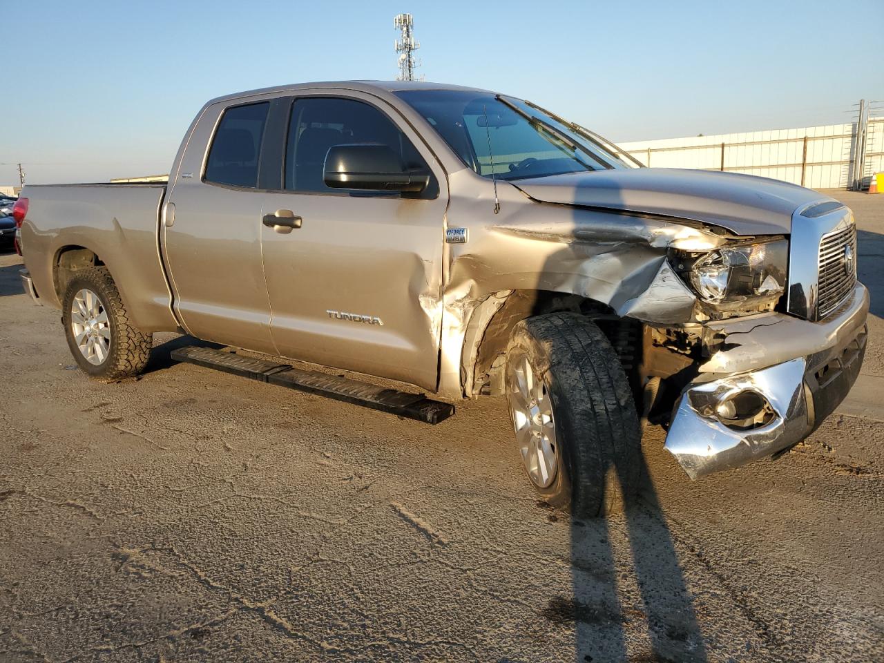 2007 Toyota Tundra VIN 5TFRT54197X008596 Copart auction photo, front end / side damage thumbnail 4