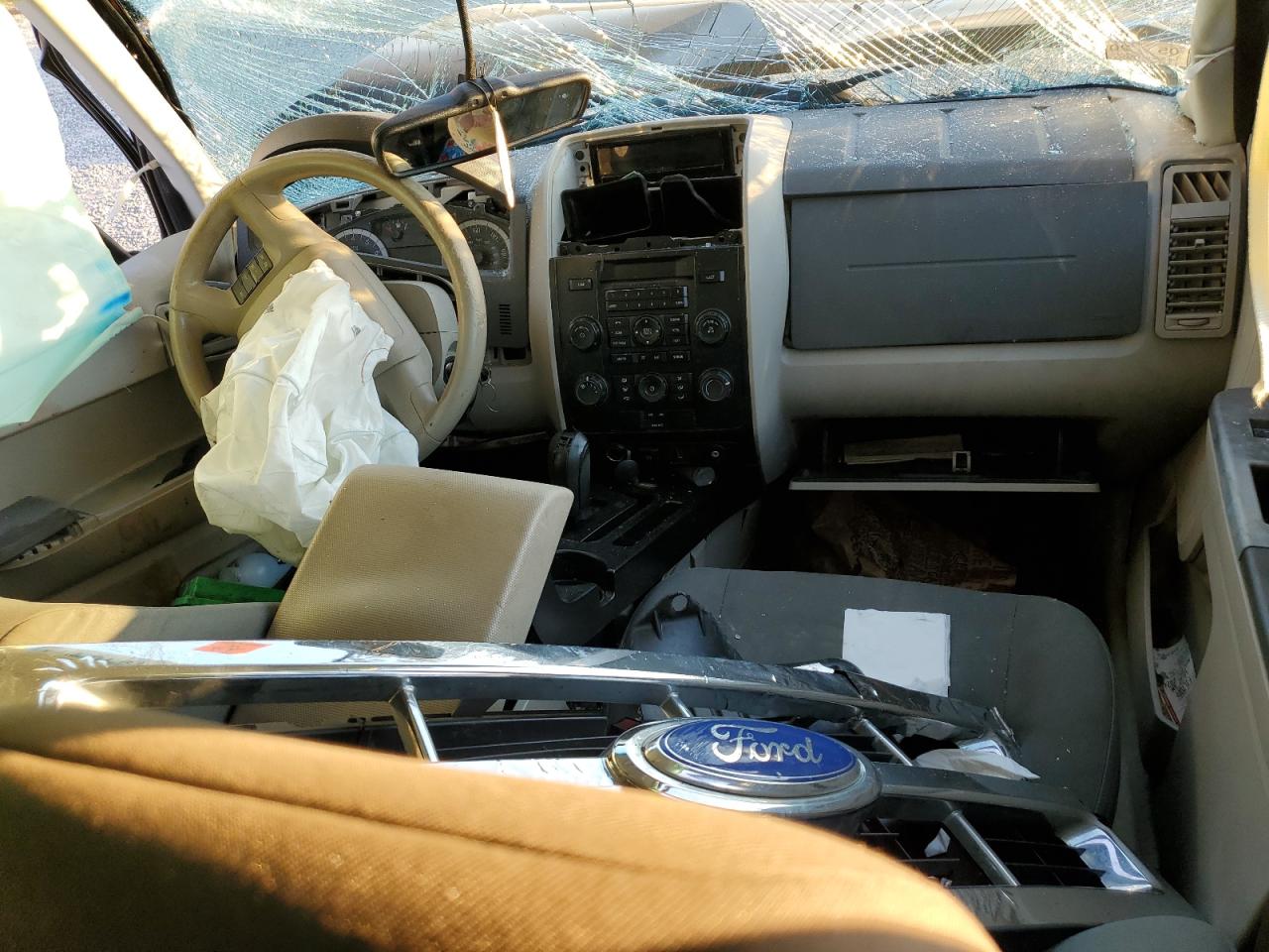 2011 Ford Escape VIN 1FMCU9C73BKC31556 Copart auction photo, all over damage thumbnail 8