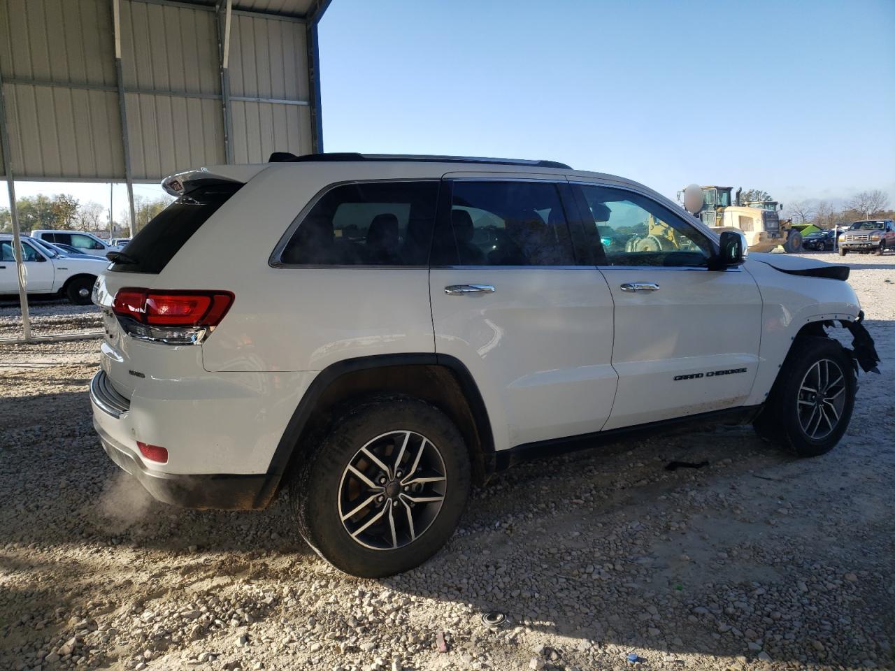 2021 Jeep Grand Cherokee VIN 1C4RJFBG3MC532560 Copart auction photo, front end / minor dent/scratches damage thumbnail 3