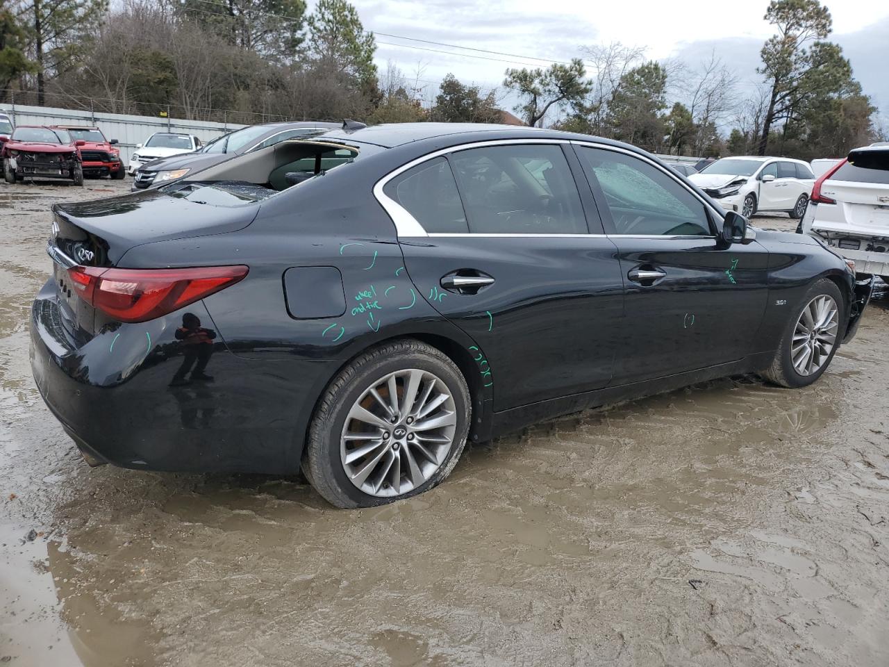 2018 Infiniti Q50 VIN JN1EV7AP8JM591302 Copart auction photo, front end / top/roof damage thumbnail 3