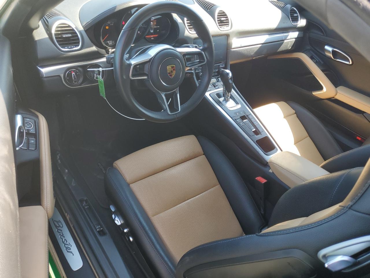 2022 Porsche Boxster VIN WP0CA2A82NS205146 Copart auction photo, side / front end damage thumbnail 8