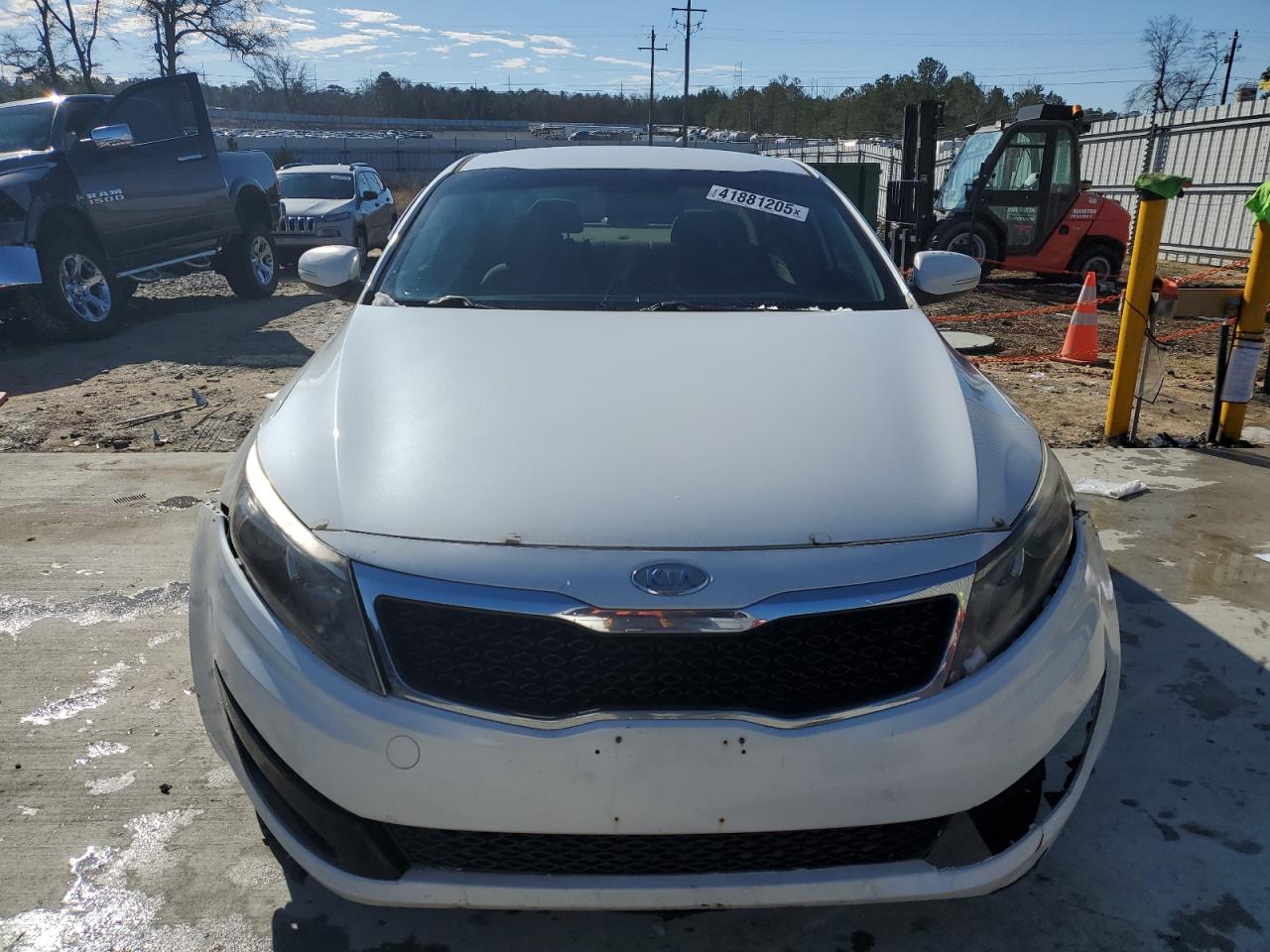2015 KIA Optima VIN KNAGM4A74F5555192 Copart auction photo, front end / vandalism damage thumbnail 5