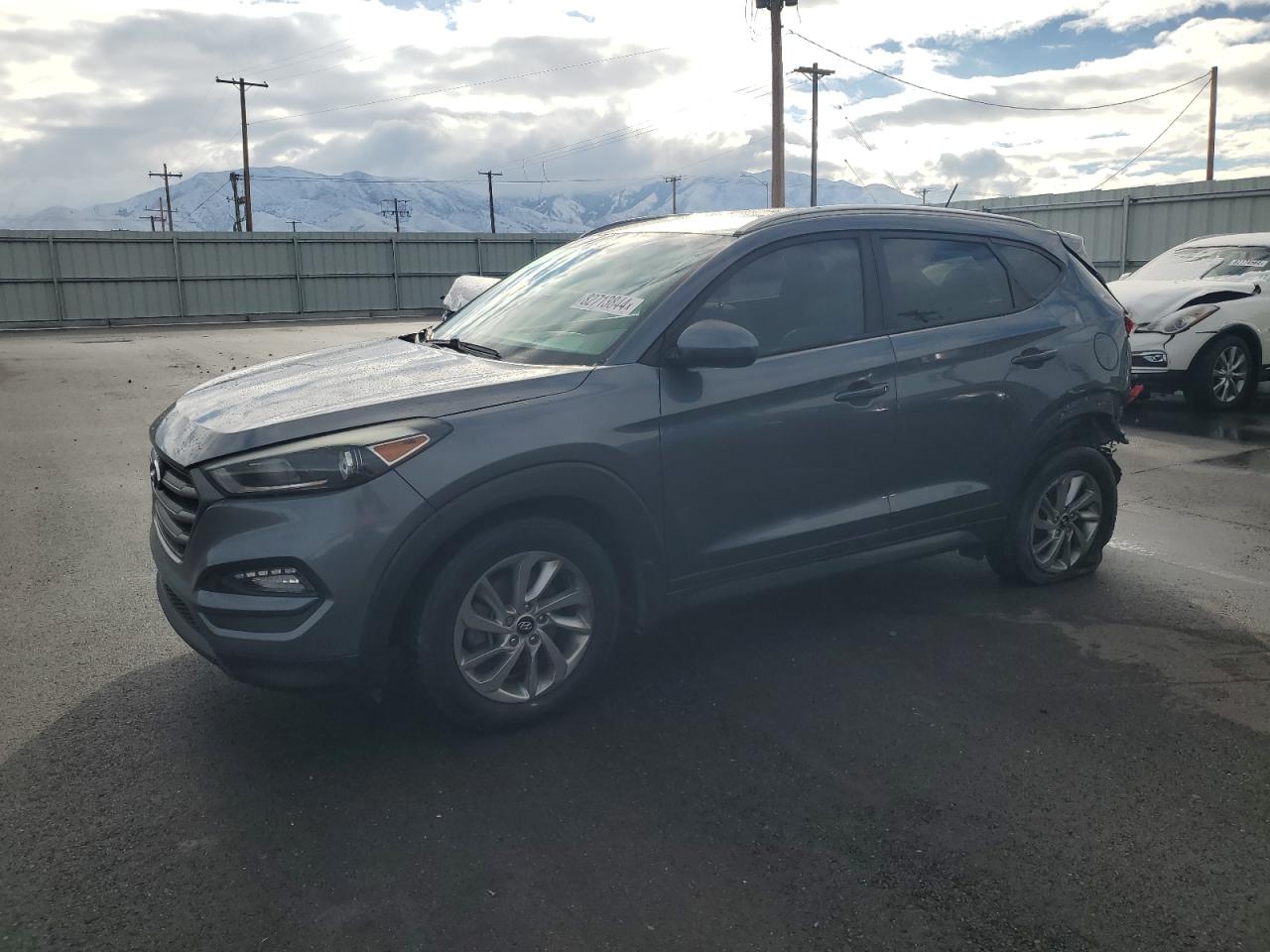 2016 Hyundai Tucson VIN KM8J33A46GU175415