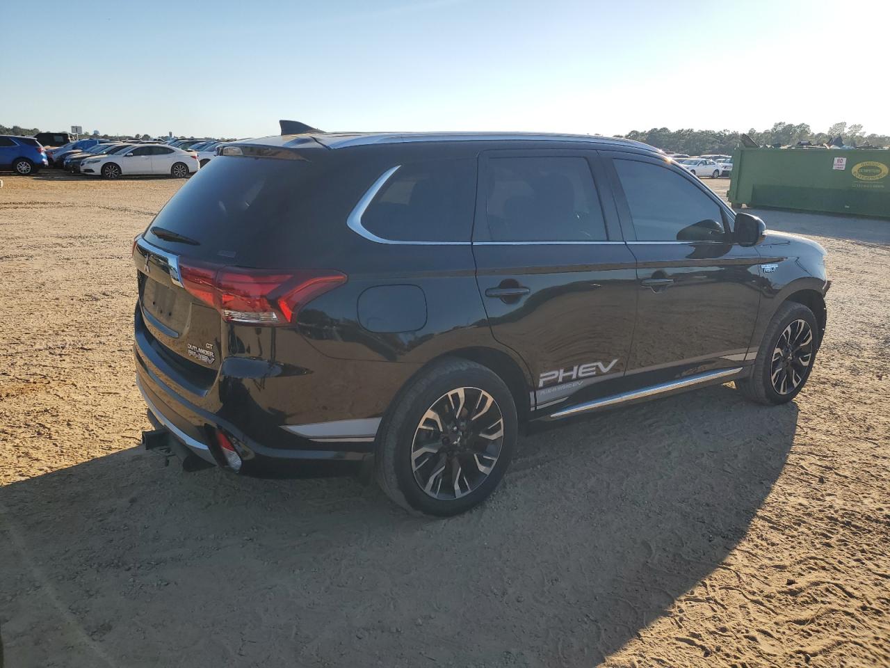 2018 Mitsubishi Outlander VIN JA4J24A5XJZ042795 Copart auction photo, front end damage thumbnail 3