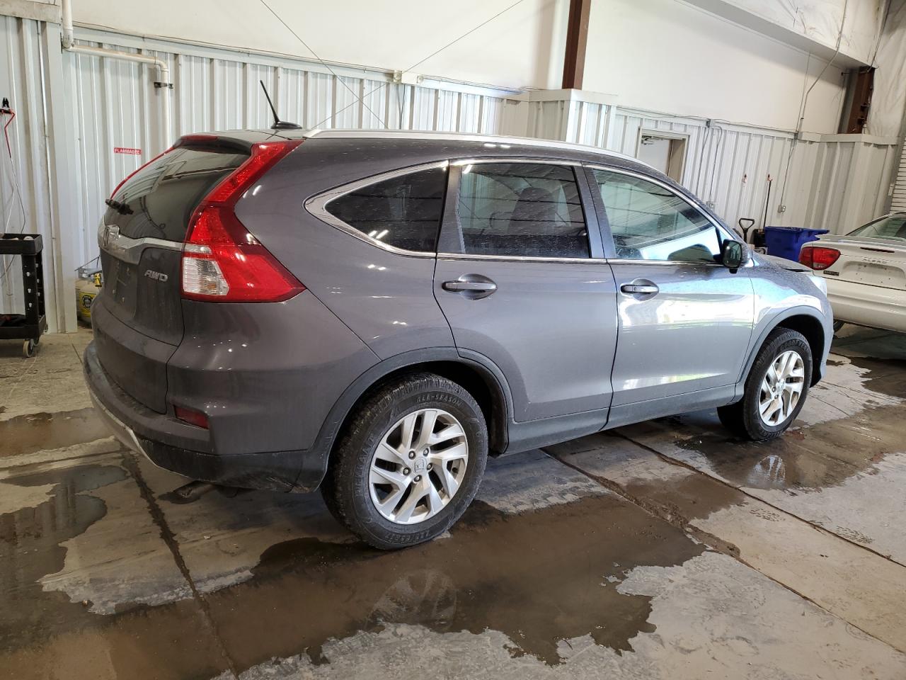 2015 Honda CR-V VIN 5J6RM4H74FL055976 Copart auction photo, front end damage thumbnail 3