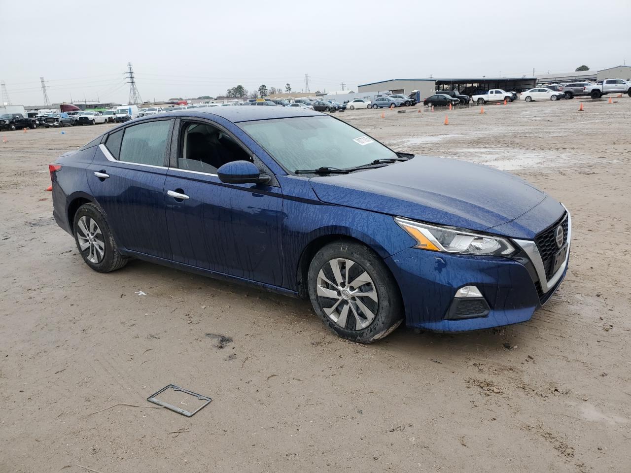 2020 Nissan Altima VIN 1N4BL4BV2LC201357 Copart auction photo, side / front end damage thumbnail 4