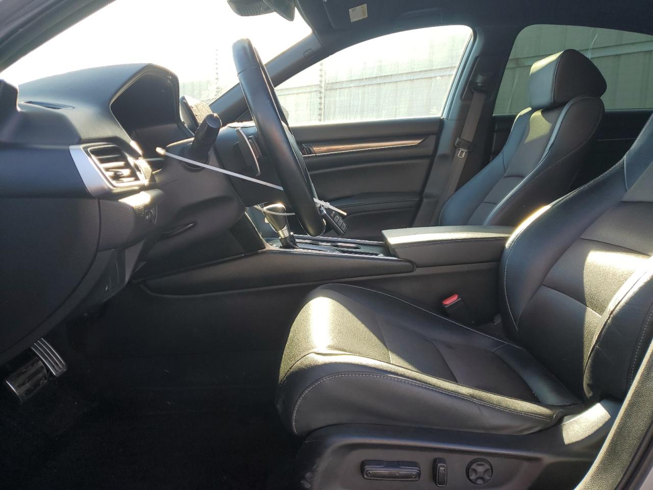 2019 Honda Accord VIN 1HGCV1F31KA095690 Copart auction photo, rear end / side damage thumbnail 7