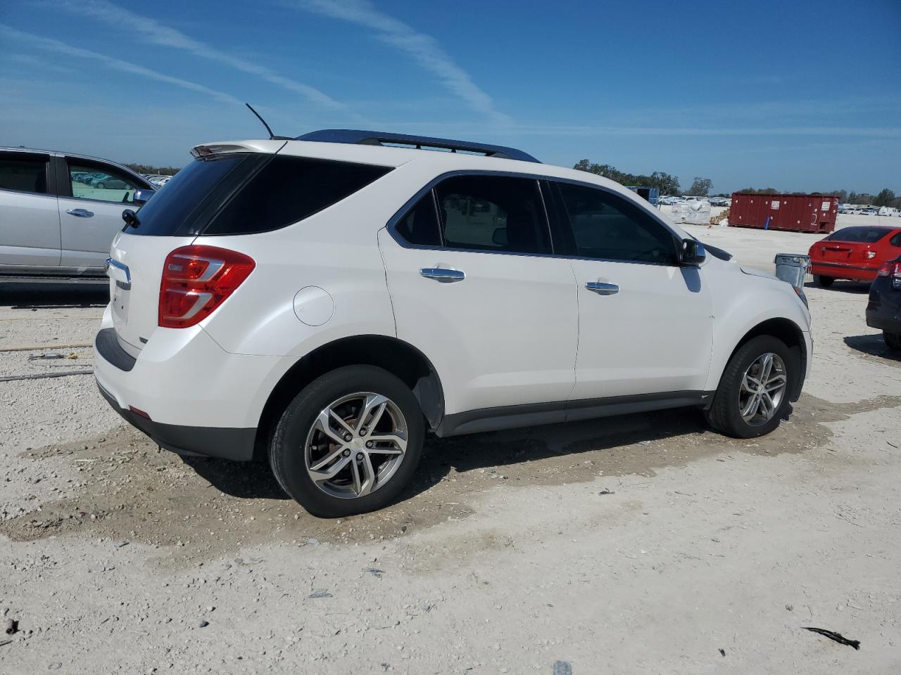 2017 Chevrolet Equinox VIN 2GNALDEK0H1521644 Copart auction photo, front end / side damage thumbnail 3