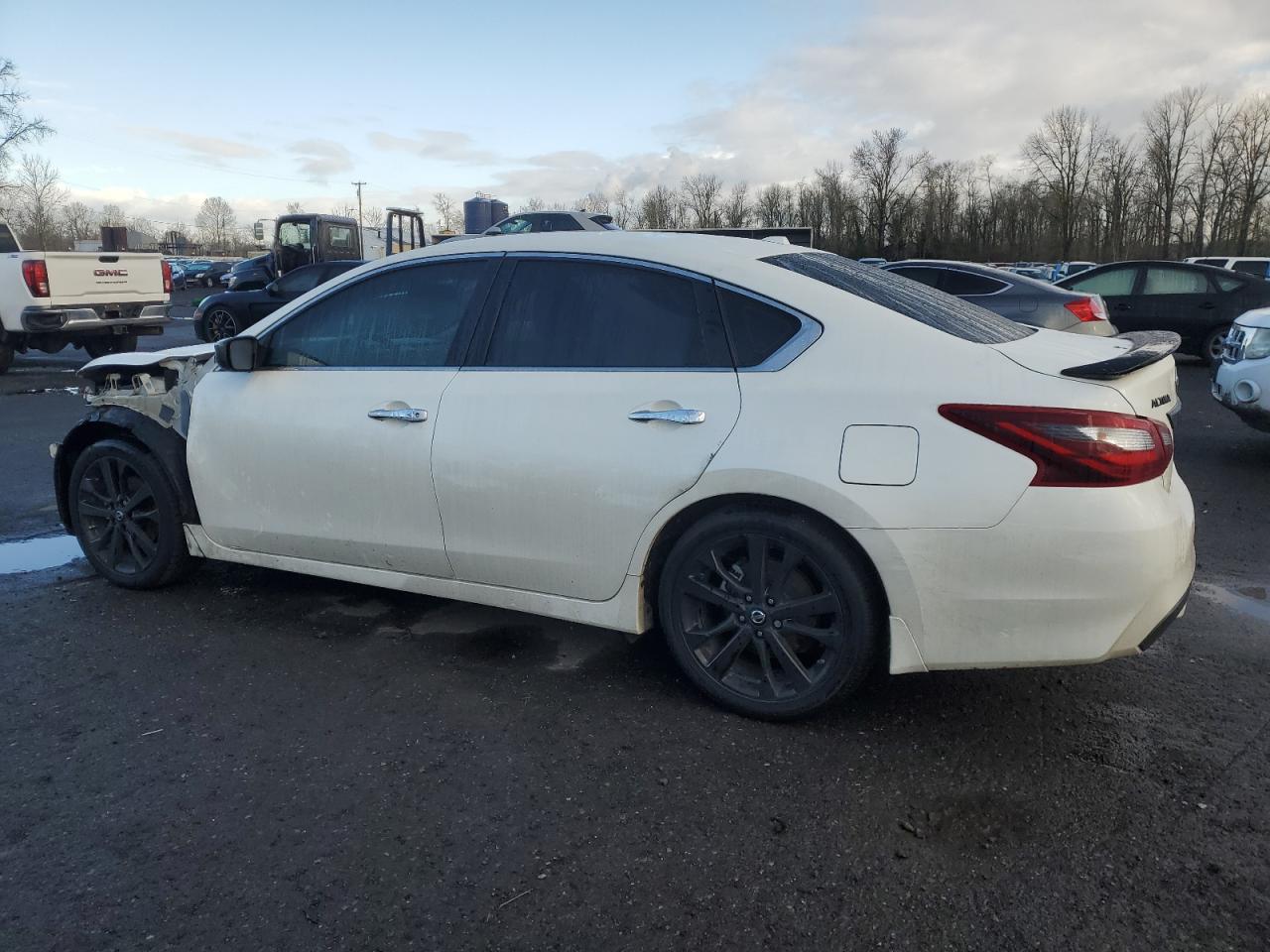 2018 Nissan Altima VIN 1N4AL3AP7JC292728 Copart auction photo, front end damage thumbnail 2