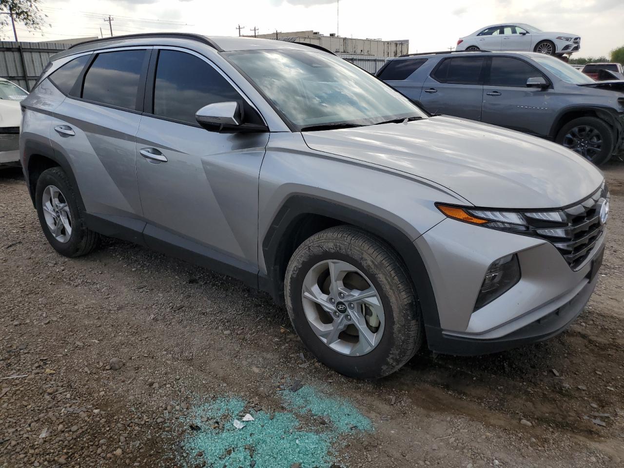 2023 Hyundai Tucson VIN 5NMJBCAE8PH265057 Copart auction photo, side / minor dent/scratches damage thumbnail 4