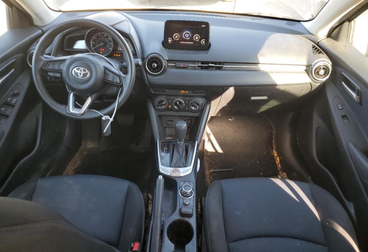 2020 Toyota Yaris VIN 3MYDLBJV1LY700829 Copart auction photo, front end damage thumbnail 8
