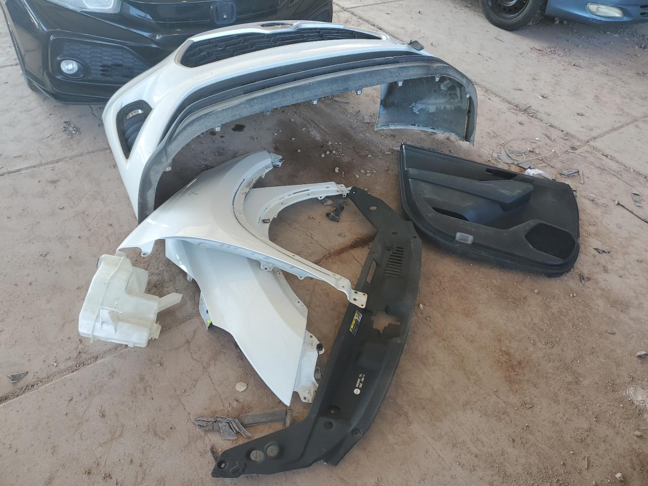 2021 Toyota Highlander VIN 5TDGARAH9MS503324 Copart auction photo, front end damage thumbnail 13