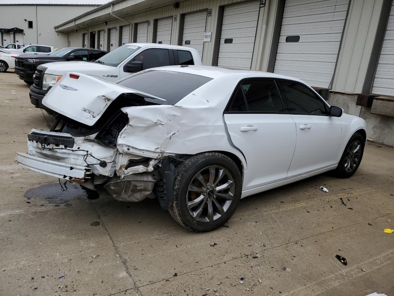 2014 Chrysler 300 VIN 2C3CCAGG4EH273706 Copart auction photo, rear end damage thumbnail 3