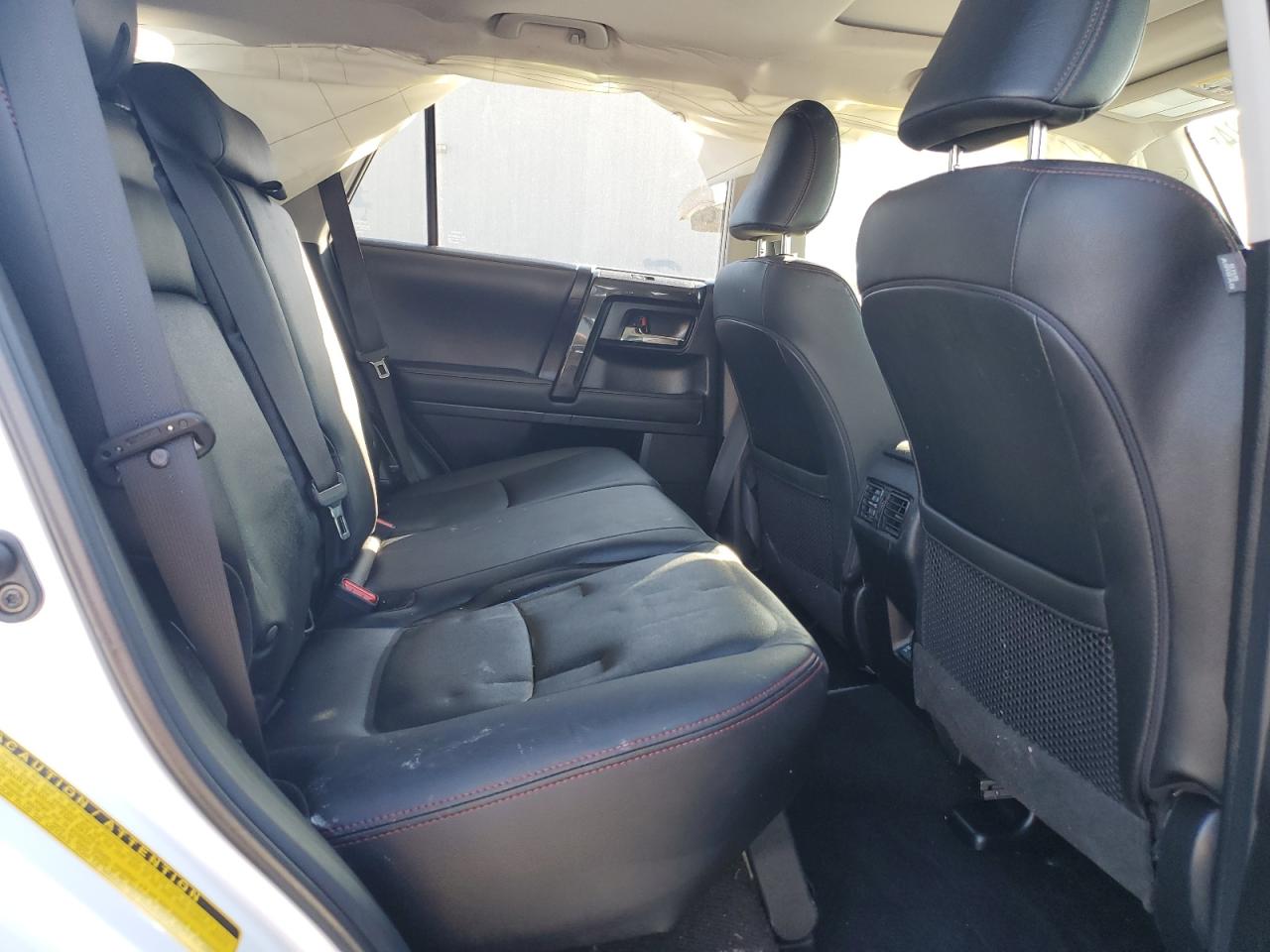 2020 Toyota 4Runner VIN JTEBU5JR5L5769491 Copart auction photo, front end damage thumbnail 11