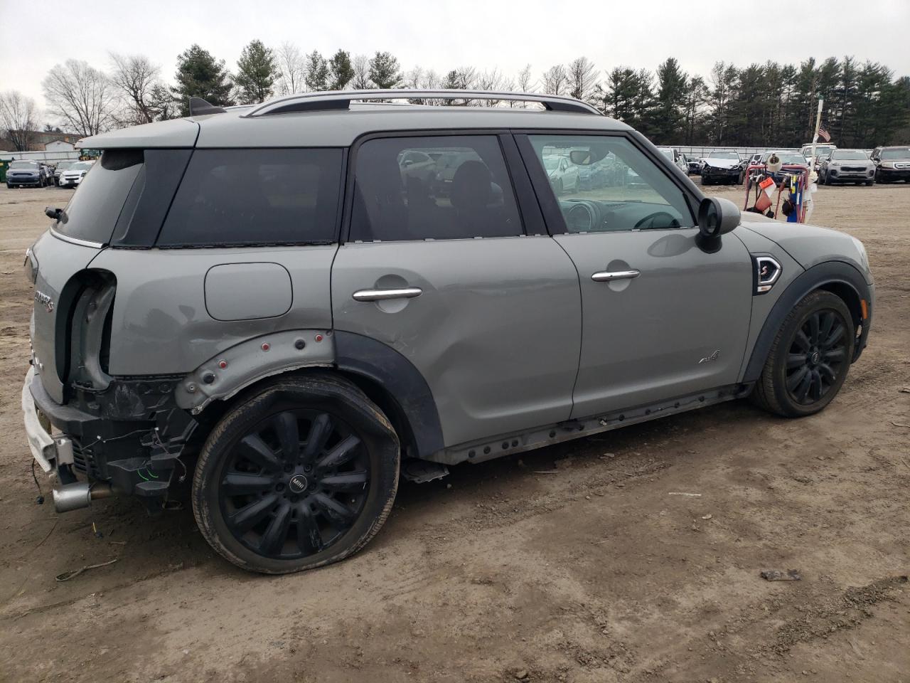 2018 MINI Cooper VIN WMZYT5C34J3E19050 Copart auction photo, rear end / minor dent/scratches damage thumbnail 3