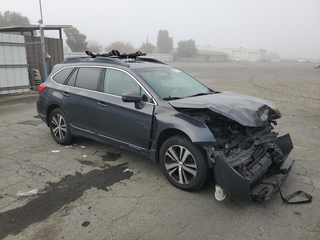 2018 Subaru Outback VIN 4S4BSANC8J3257527 Copart auction photo, front end damage thumbnail 4