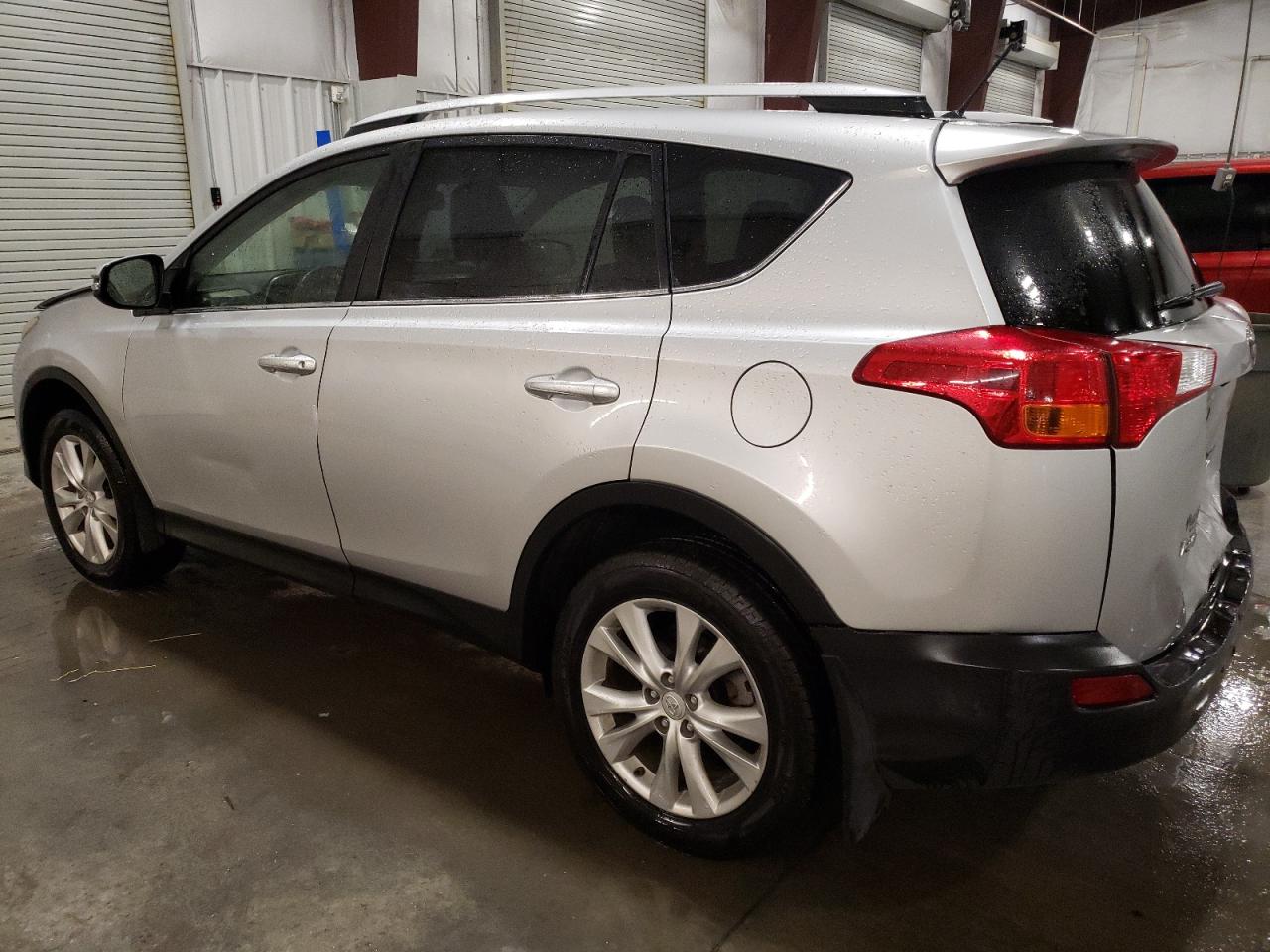 2013 Toyota RAV 4 VIN JTMDFREV7D5000739 Copart auction photo, all over damage thumbnail 2