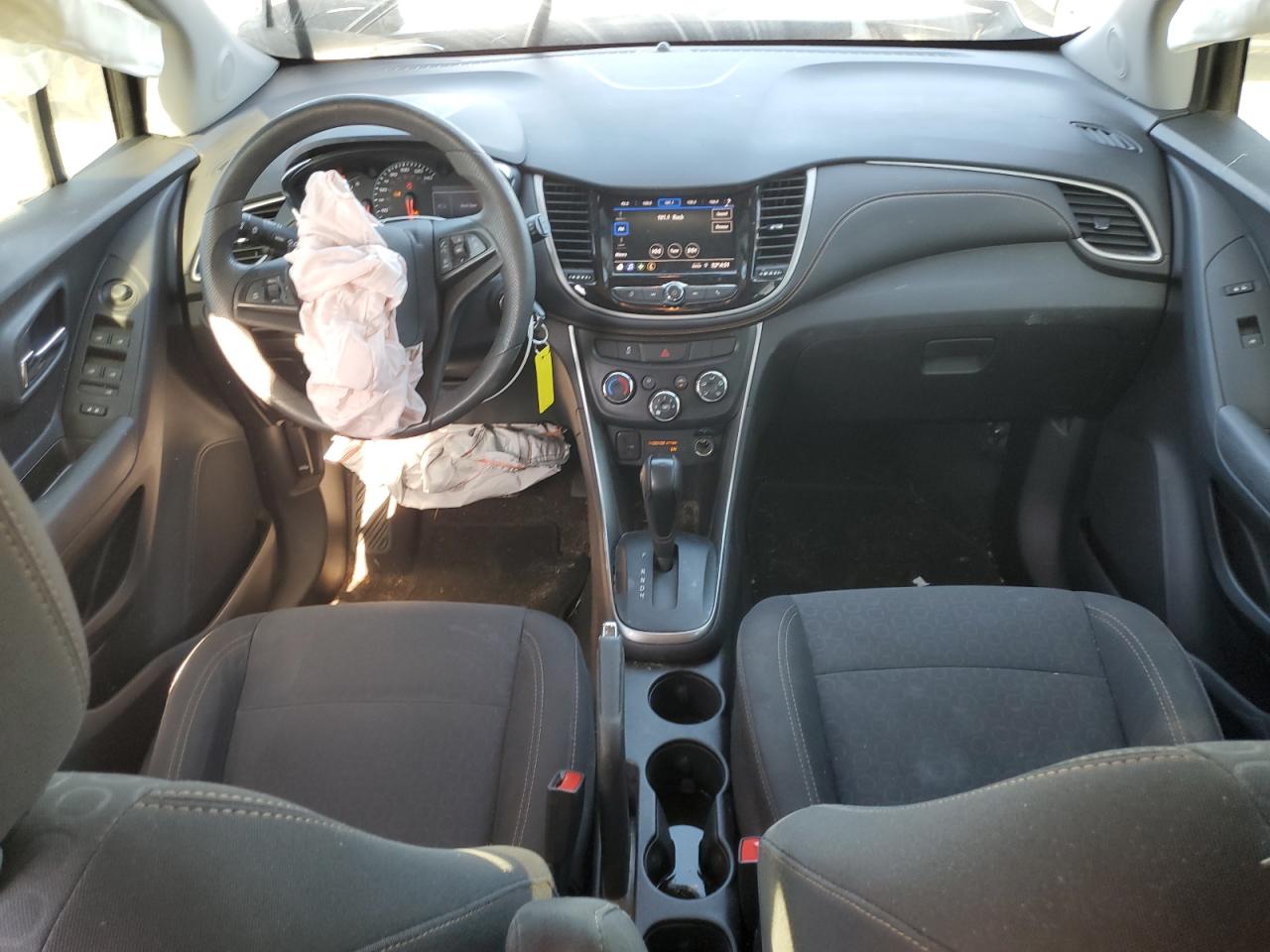 2020 Chevrolet Trax VIN 3GNCJKSB3LL130986 Copart auction photo, front end damage thumbnail 8