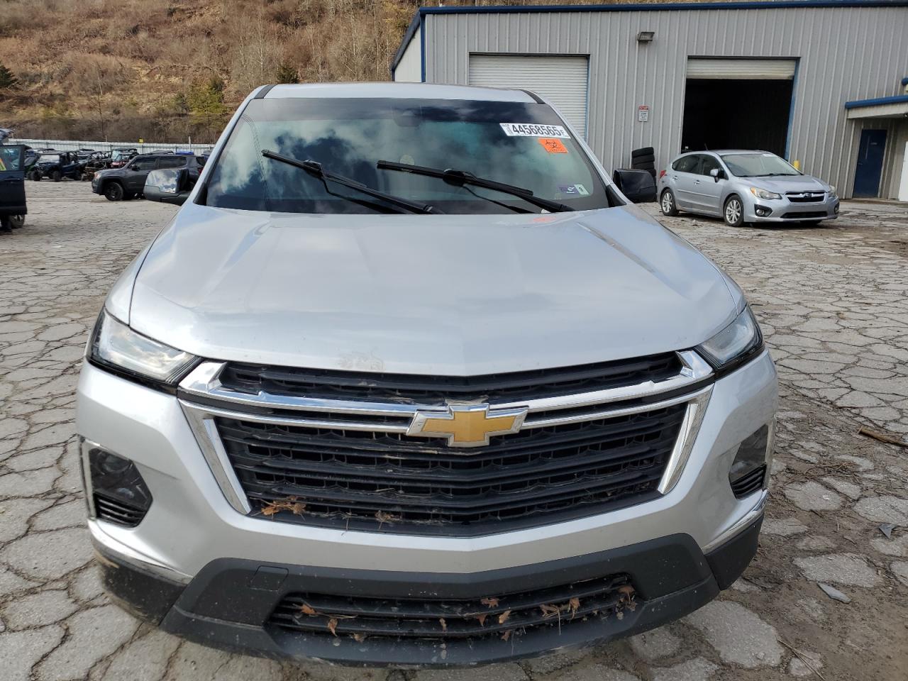 2022 Chevrolet Traverse VIN 1GNERFKW2NJ113070 Copart auction photo, water/flood damage thumbnail 5