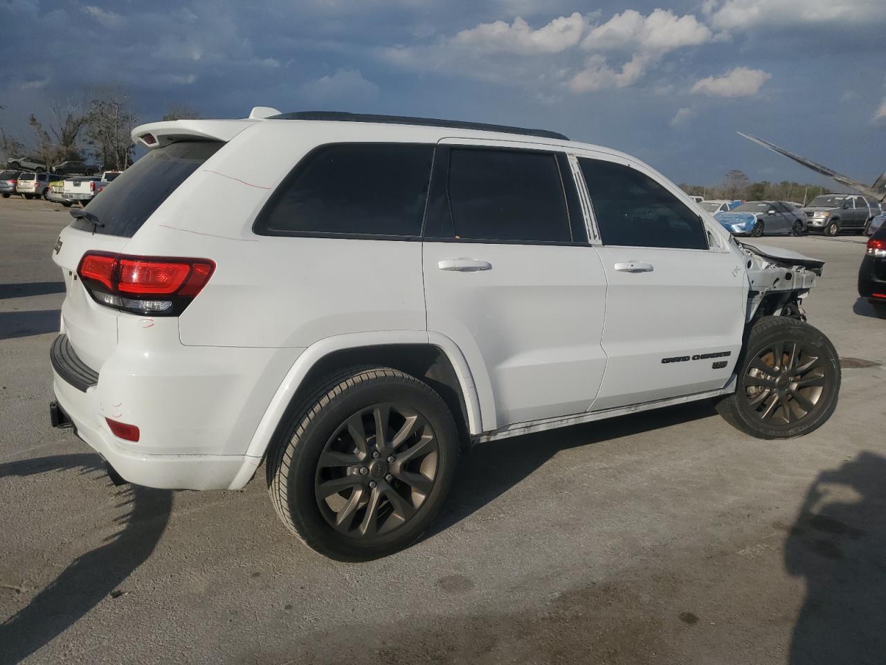 2016 Jeep Grand Cherokee VIN 1C4RJFBG6GC470933 Copart auction photo, front end / side damage thumbnail 3